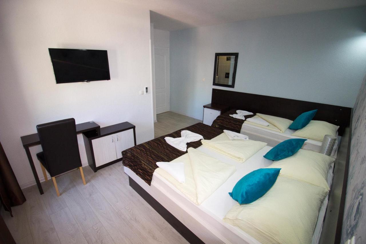 Hotel Villa Nadin Mostar Exterior foto