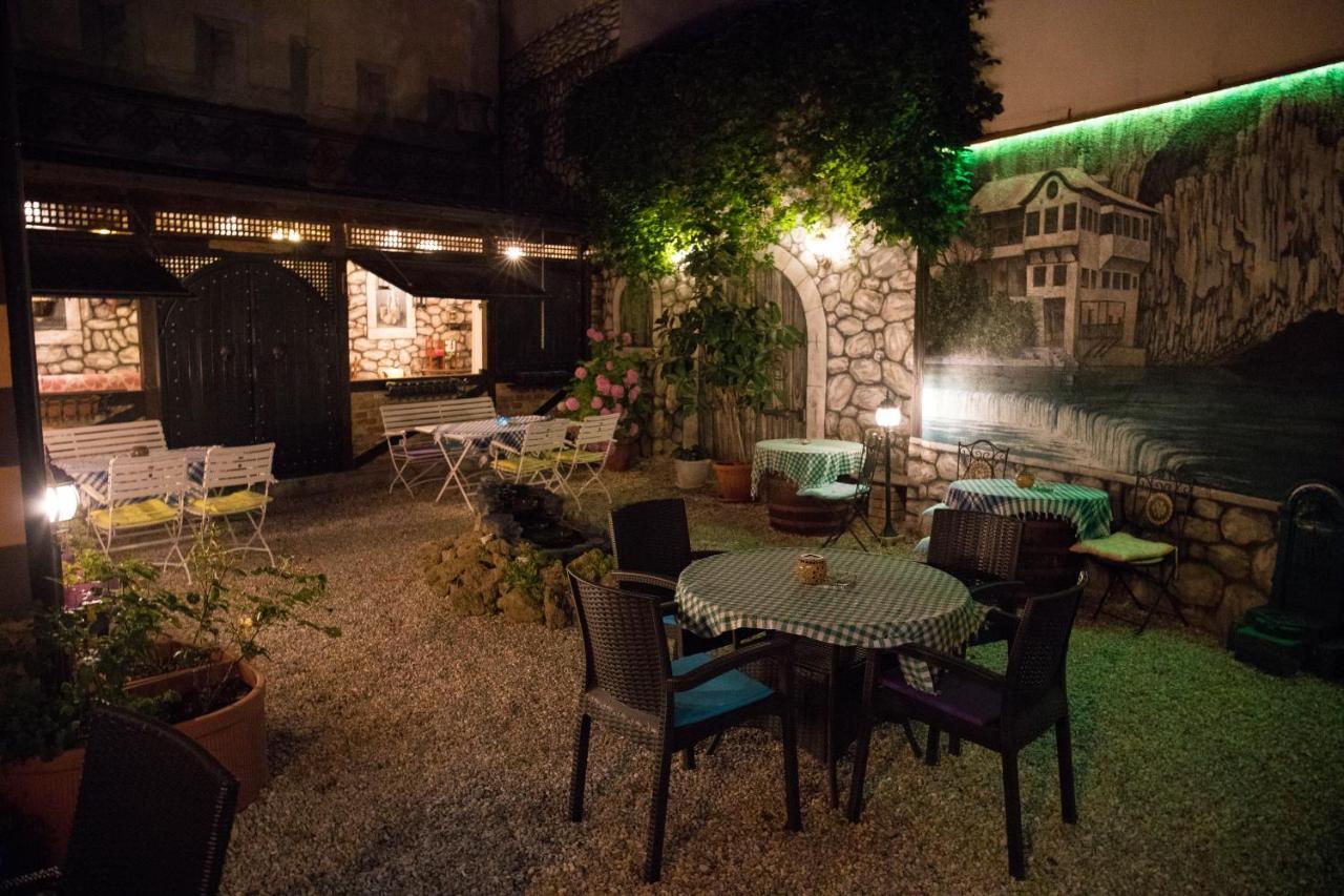 Hotel Villa Nadin Mostar Exterior foto